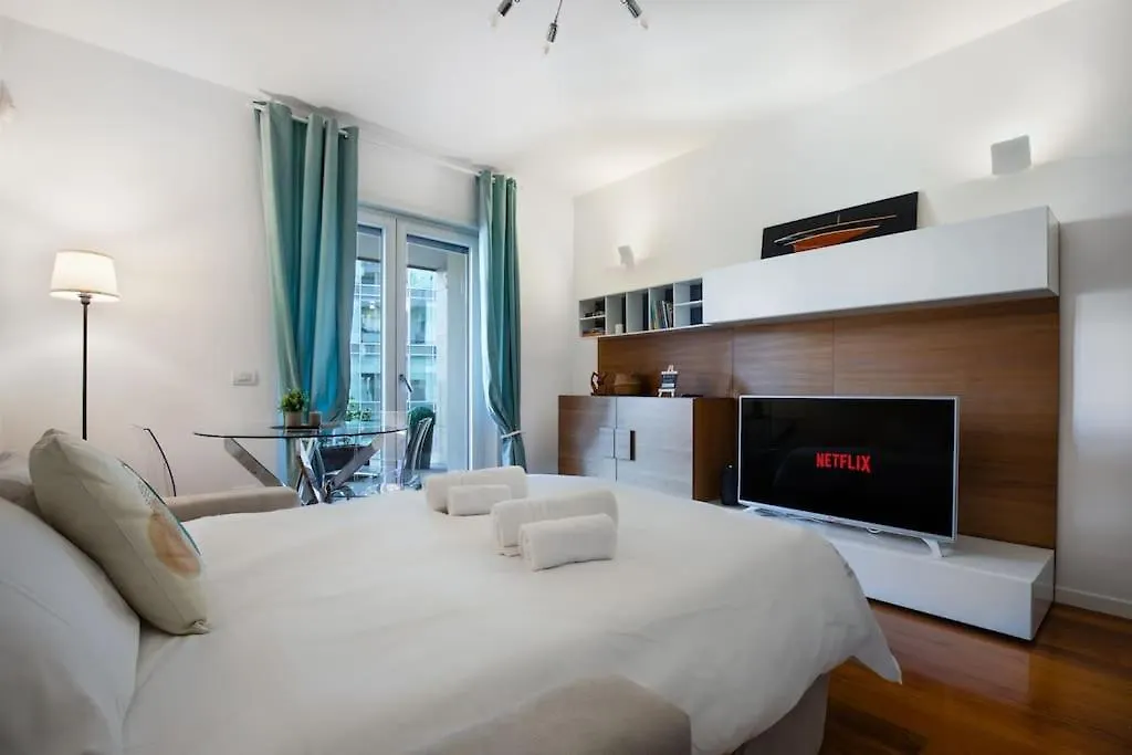 Apartment Milano Centrale - Comfort Suite Con Terrazza Italy