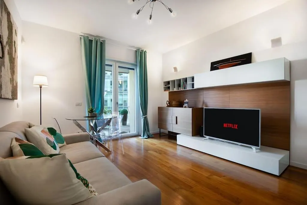 Apartment Milano Centrale - Comfort Suite Con Terrazza Italy